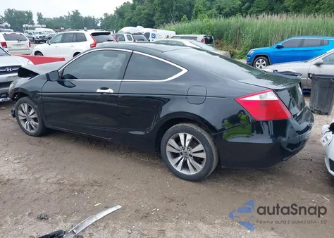 2010 Honda Accord 2.4 Lx-S z USA, uszkodzony, nr VIN 1HGCS1B34AA016302